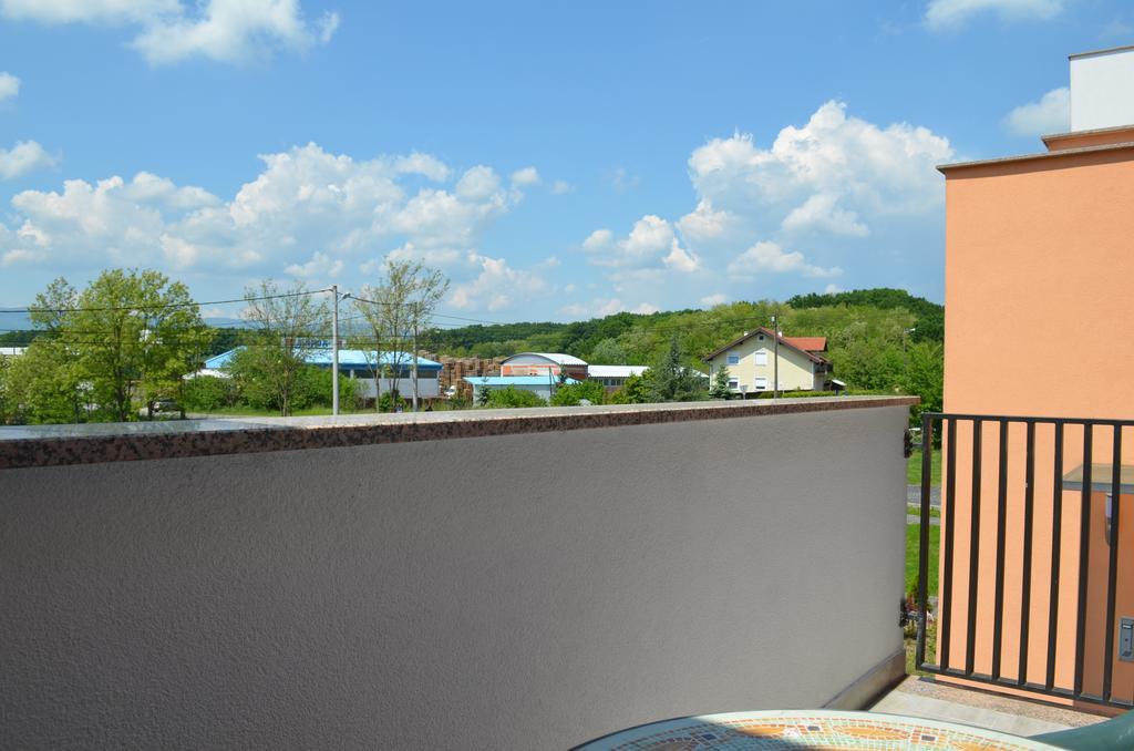 Apartment Meli Sesvete Zewnętrze zdjęcie